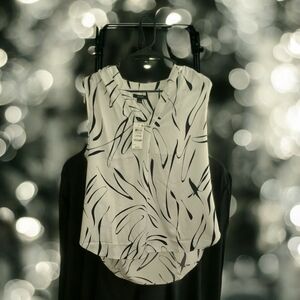 Stylish Black and White Women's Top